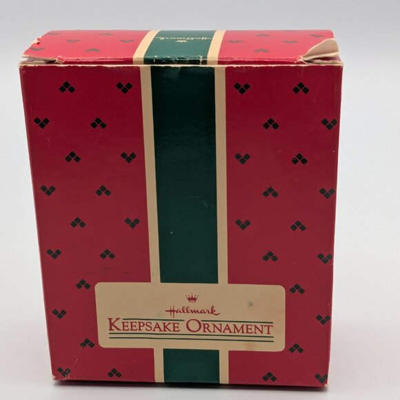 Hallmark Keepsake Hot Dogger 1987, Santa Skiing Vintage Christmas Ornament - Picture 9 of 11